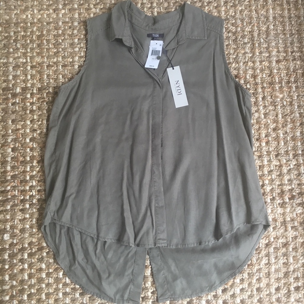 NEW BUTTON BACK BUTTON FRONT TOP💚